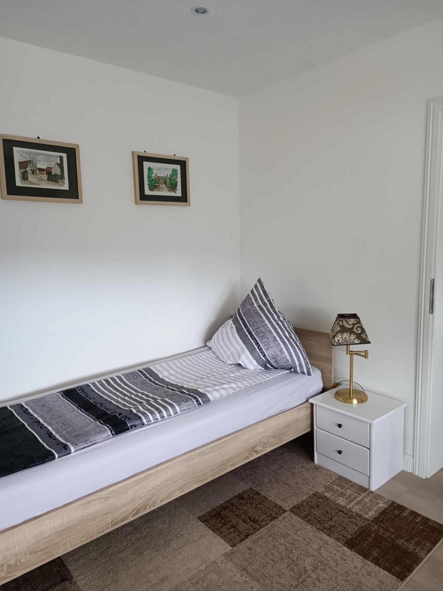 Ferienwohnung Zum Wohlfuehlen เลงเกอริค ภายนอก รูปภาพ